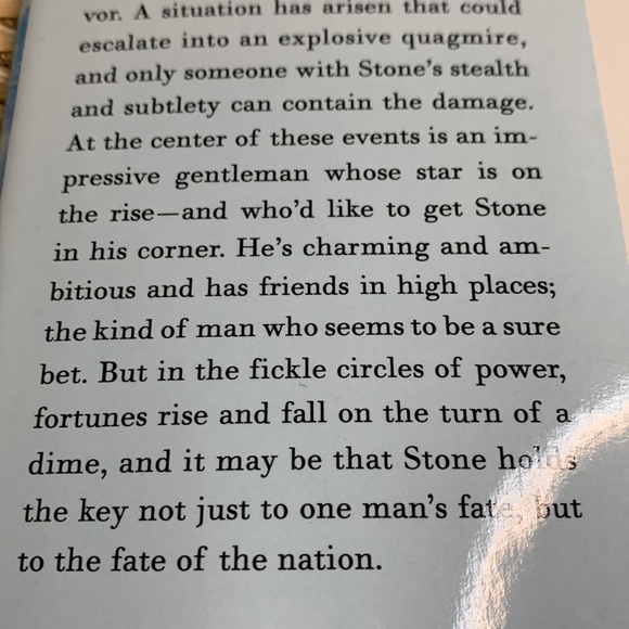 Below The Belt - A Novel by Stuart Woods - Picture 5 of 13